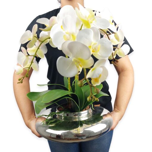 Arranjo de 3 Orquídeas Branca com Miolo Amarelo com Vaso Espelhado Prata  Artificial - Brasfama Decorações
